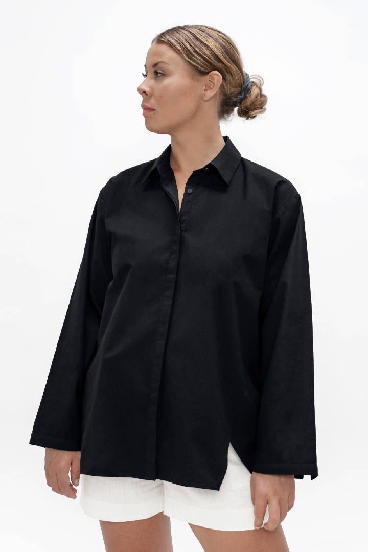 Budapest Organic Cotton Oversized Shirt in Eclipse Black