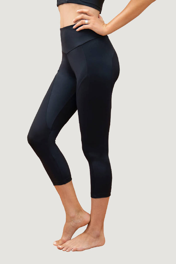 Kathmandu Crop Leggings in Onyx Black