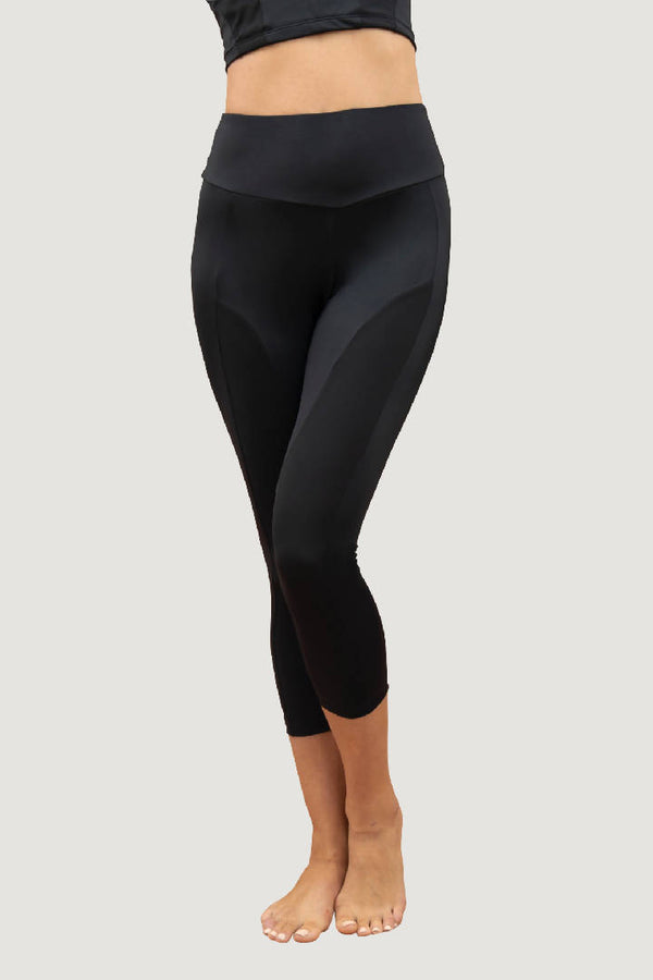 Kathmandu Crop Leggings in Onyx Black